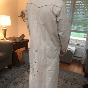 Schaefer Outfitter Men’s Long Canvas Coat